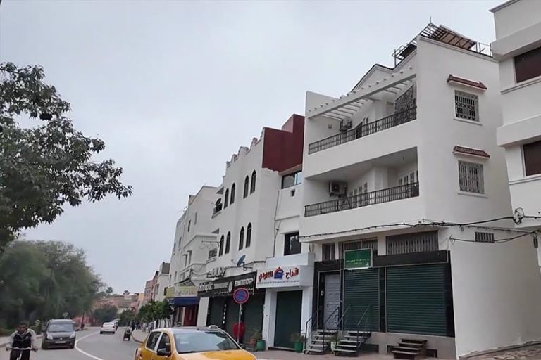 بني ملال تستعيد بياضها… عودة إلى الهوية العمرانية الأصيلة