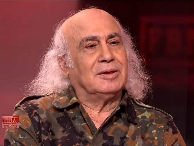 وفاة المخرج المسرحي والسينمائي الكبير نبيل لحلو عن عمر يناهز 81 سنة