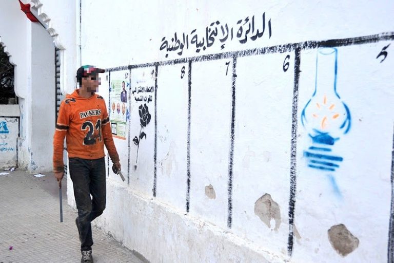 الميركاتو السياسي ينتعش قبل الانتخابات.. تغيير الأحزاب بحثا عن التزكيات