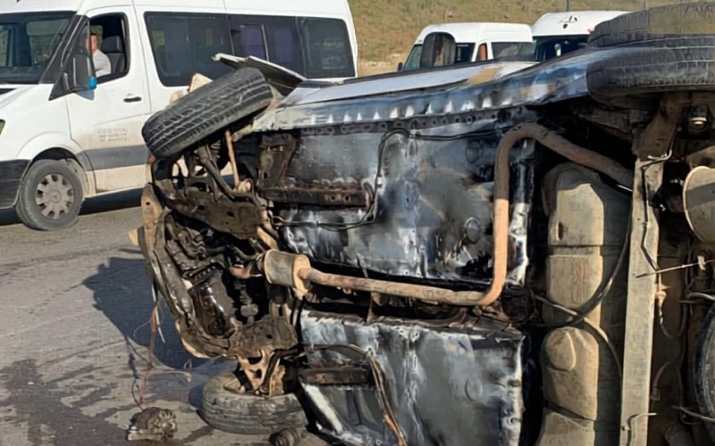 انقلاب سيارة بعد اصطدام قوي بحافلة لنقل العمال بطنجة
