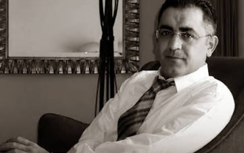 الوسط الإعلامي المغربي يودع الصحفي شهاب زريوح