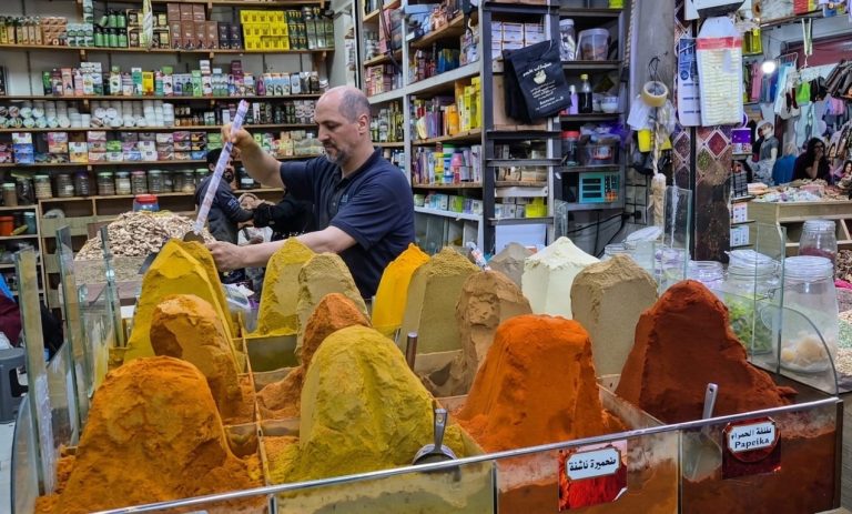 وجدة.. إقبال محكوم بـ"الغلاء" على أسواق التوابل (فيديو)