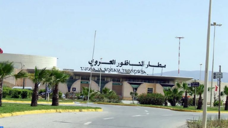 تداعيات الإضرابات الأوروبية تلقي بظلالها على مطار الناظور