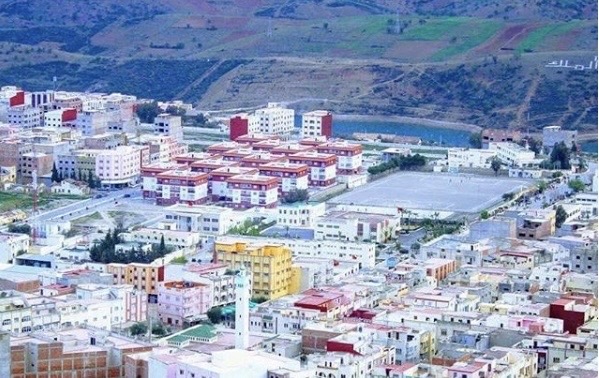 سكان تارجيست وبني بوفراح يطالبون بإحداث خط حافلات لتخفيف معاناة التنقل