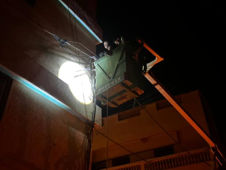 الدريوش.. اندلاع حريق بأسلاك كهربائية يستنفر سلطات بن طيب