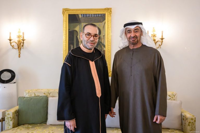 الملك ورئيس دولة الإمارات يتباحثان بالرباط بشأن قضايا الخليج والشرق الأوسط
