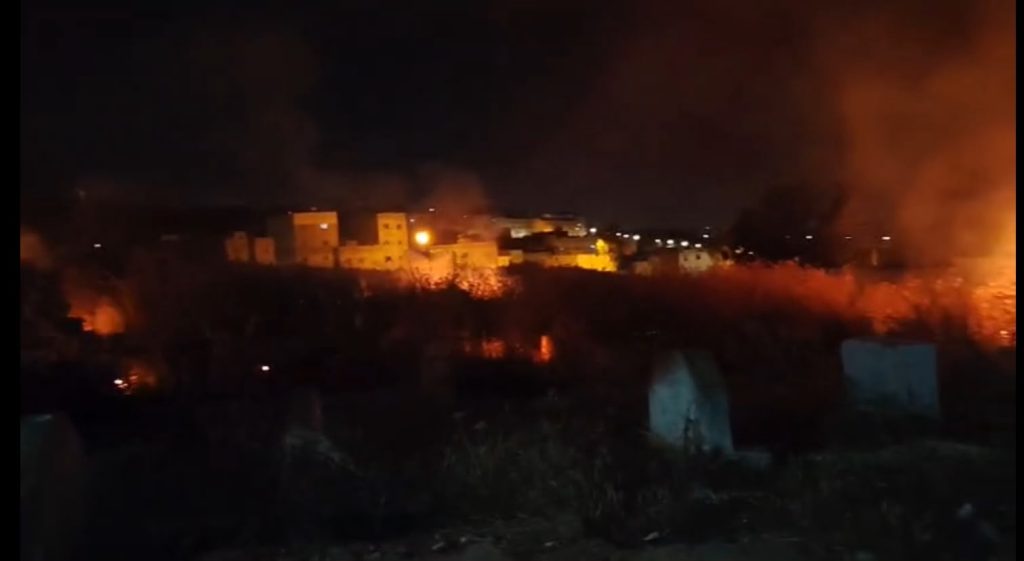 فاس.. متشرد يضرم النار بمقبرة عوينات الحجاج ويثير الهلع بالساكنة