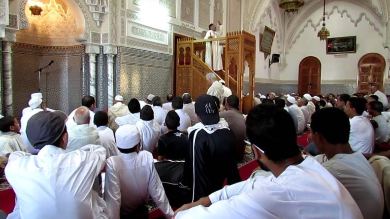 تارودانت.. وفاة إمام وخطيب مسجد أثناء إلقاء خطبة الجمعة