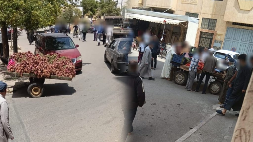 بعد تحريرها.. الفوضى تعود لساحة مسجد الخير بسطات