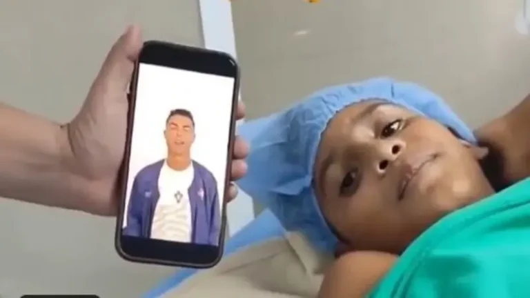 رونالدو يفاجئ طفلاً فنزويلياً شغل مواقع التواصل بفيديو مؤثر