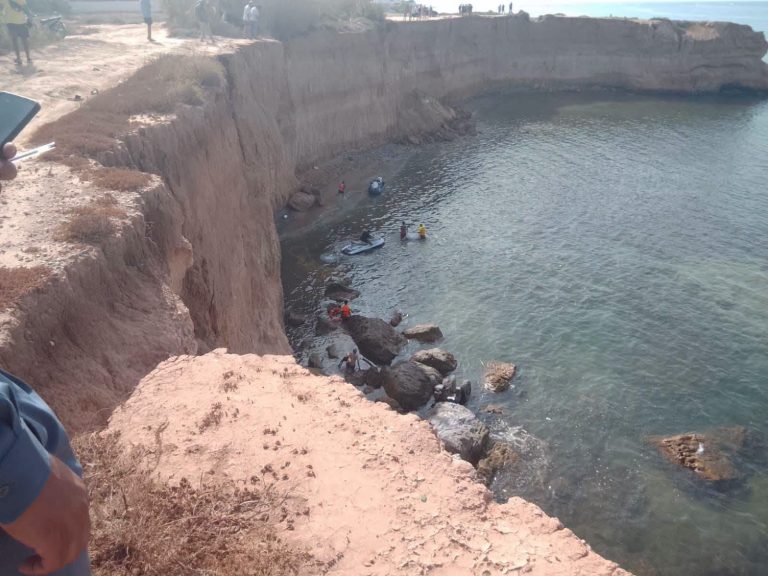 الناظور.. مصرع شابة وإصابة شاب إثر سقوط دراجة رباعية من جرف صخري
