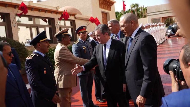 صفعة للمرتزقة..السفير الأمريكي يحل بمدينة العيون تزامنا مع احتفالات عيد العرش