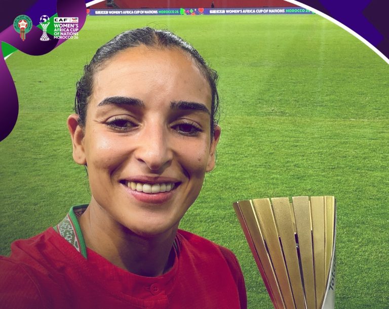 حنان آيت الحاج تتوج بجائزة أفضل لاعبة في مباراة المغرب وكينيا