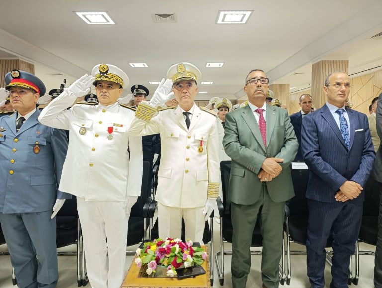 عامل إقليم الناظور يترأس حفل التوشيح والإنصات لخطاب العرش