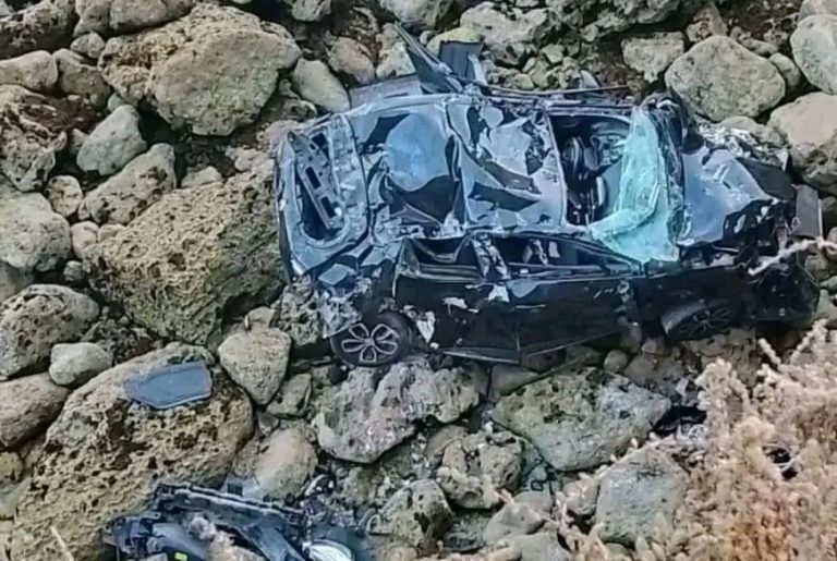 مأساة بالجرف الأصفر تنهي حياة سيدة بعد سقوط سيارتها من أعلى منحدر