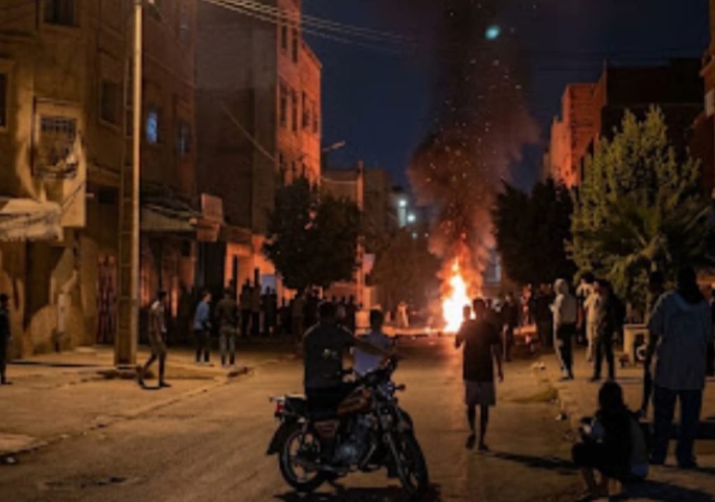 وجدة .. تداول مقاطع فيديو لـ "تفجيرات حي السلام" ومطالبات أمنية بالحزم ضد تخريب الممتلكات