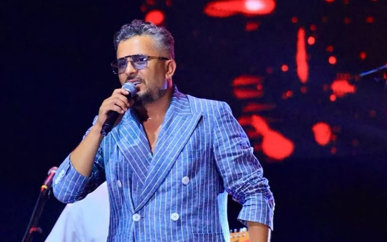 حاتم عمور: ما كنقلبش على المشاهدات.. ونجاح حفلاتي خير دليل
