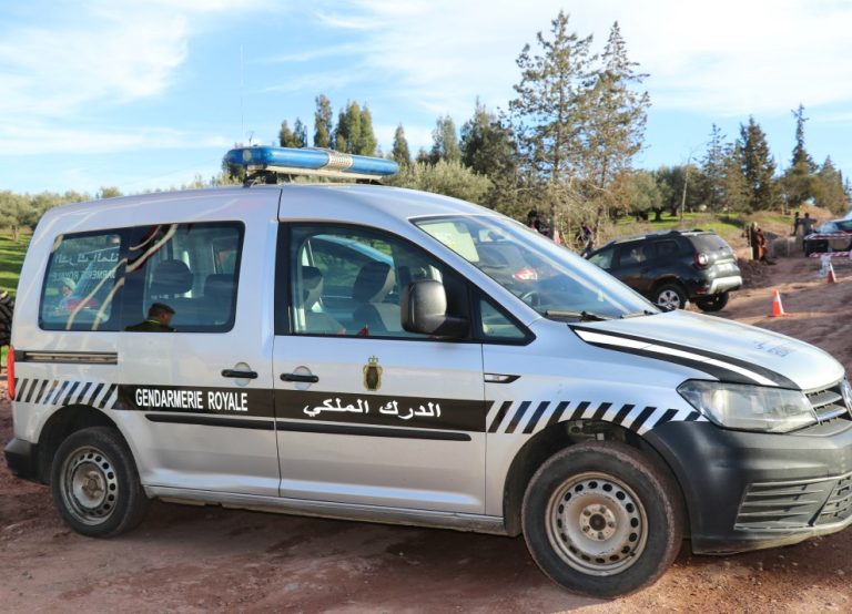 درك أزمور ينهي نشاط (بزناز) معروف بالمنطقة ويحجز كمية من الشيرا والكيف
