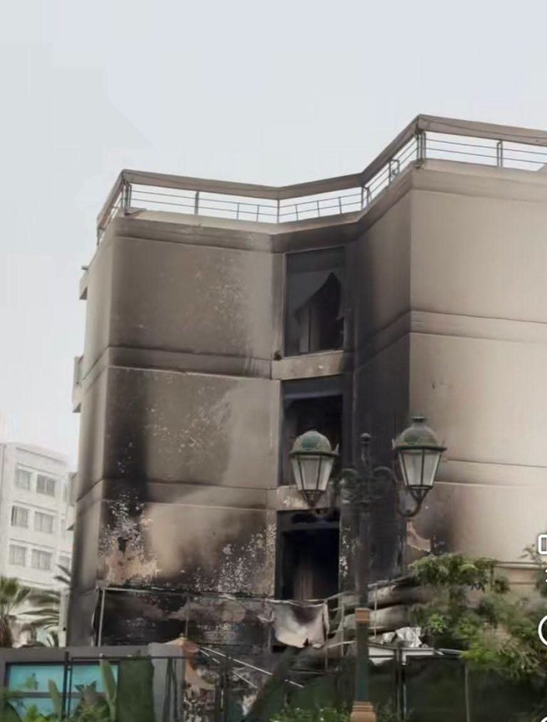 اندلاع حريق داخل فندق مهجور بأكادير