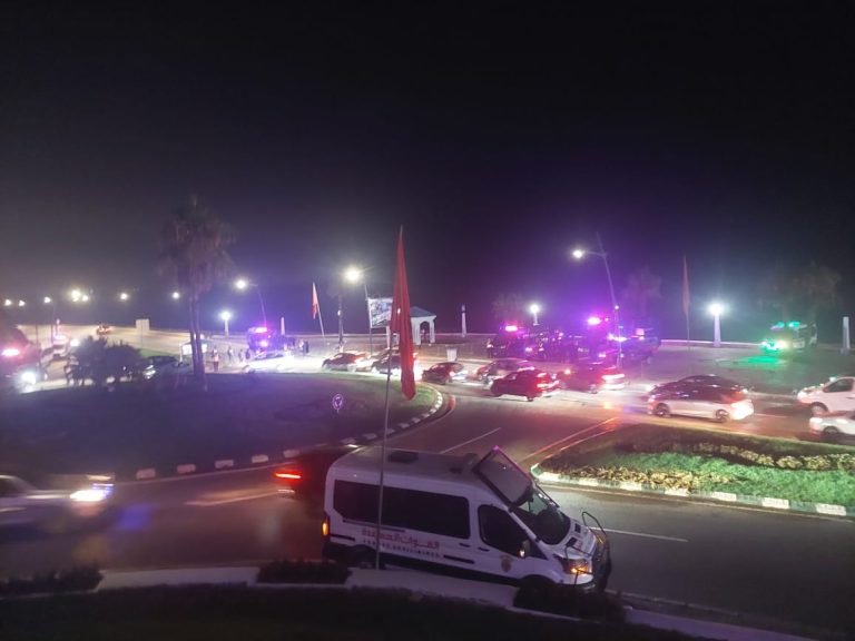 الفنيدق.. إغلاق الطريق الاعتيادي نحو معبر سبتة المحتلة واستبداله بآخر