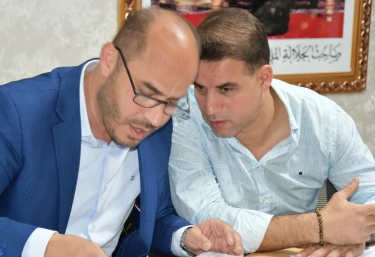 عاصفة الانتقالات الحزبية تضع مستقبل أزواغ السياسي على حافة الهاوية