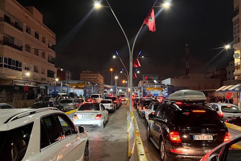 مأزق العبور بباب مليلية المحتلة.. جرس إنذار الجالية لتأمين طريق العودة