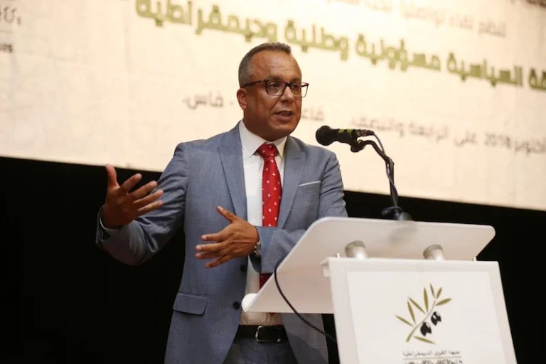 مصطفى بنعلي