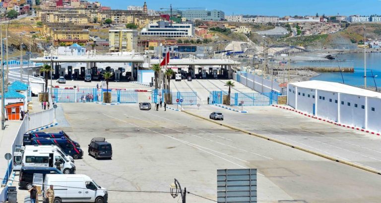 إغماءات في صفوف جمارك باب سبتة بسبب الدوام لـ24 ساعة متواصلة