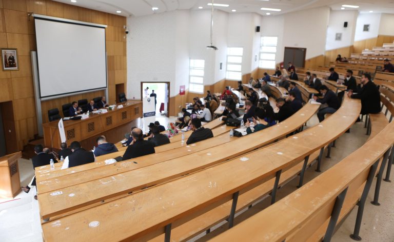 شبيبة عمالية تصعّد ضد الرسوم الجامعية