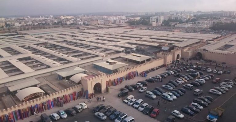أكادير.. تماس كهربائي يتسبب في اندلاع حريق داخل محل بسوق الأحد