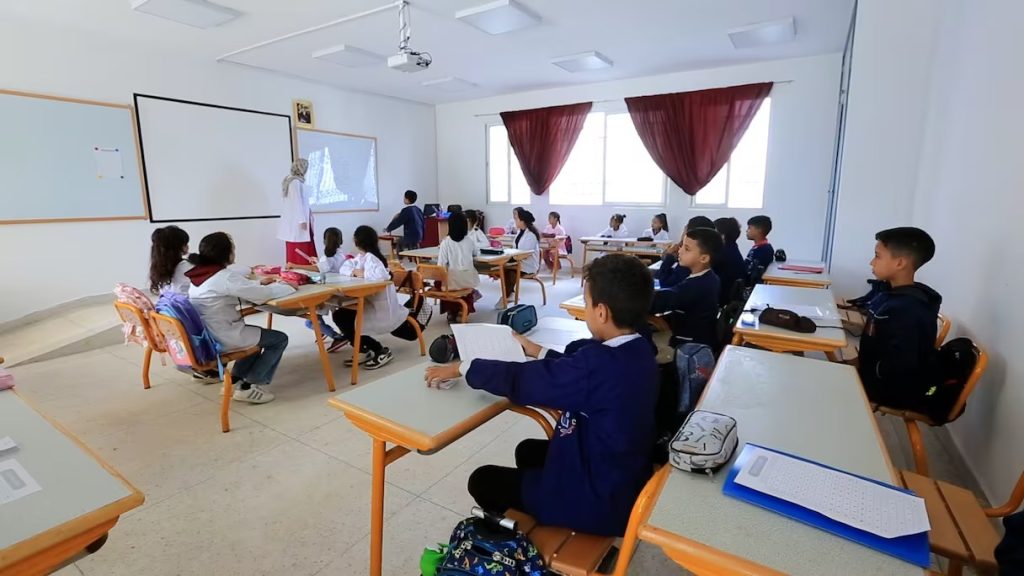 ابتداء من 20 شتنبر.. وزارة التعليم توجه المؤسسات لاعتماد الساعة القانونية