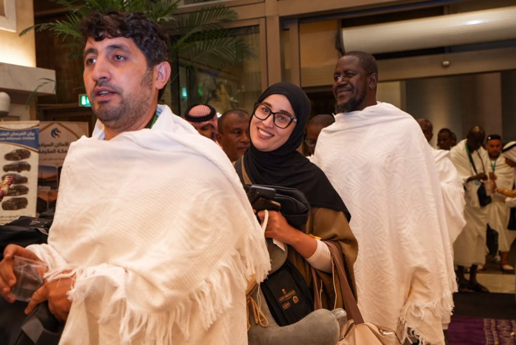 الوفد المغربي ضمن ضيوف خادم الحرمين الشريفين للعمرة يصلون مكة المكرمة
