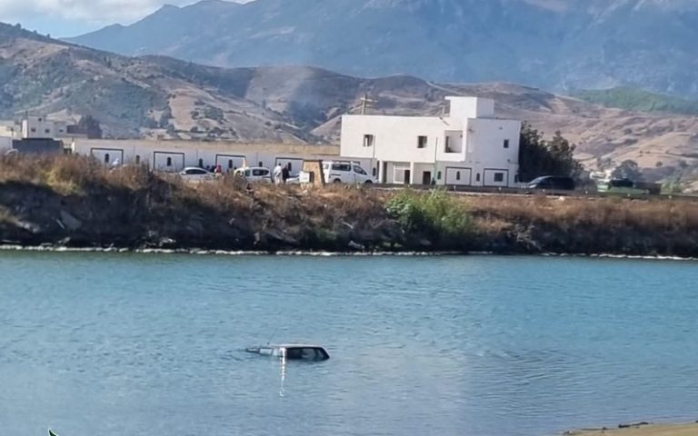 حادث مأساوي ضواحي تطوان.. مصرع شاب بعد سقوط سيارته في الواد