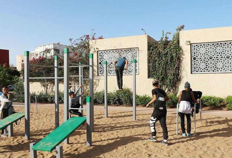 بعد تحريرها من مستغليها.. سلطات البرنوصي بالبيضاء تحول كلسة لفضاء ترفيهي متكامل