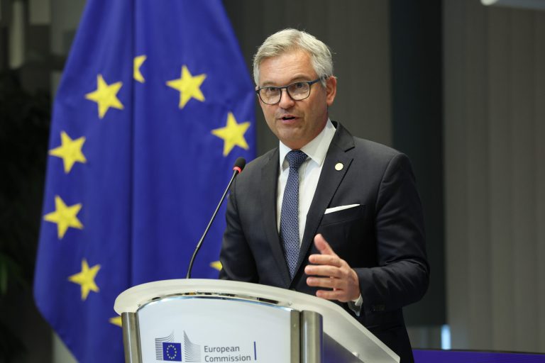 مسؤول أوروبي بشأن أزمة سبتة المحتلة: لم يدخل أحد إلى منطقة شنغن بفضل التعاون مع المغرب