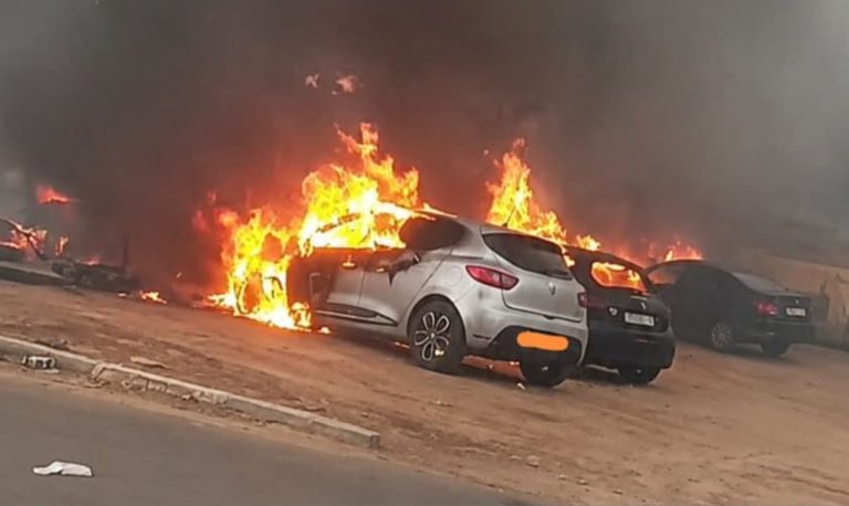 حريق ببني ملال يستنفر السلطات وألسنة النيران تطال عدداً من السيارات