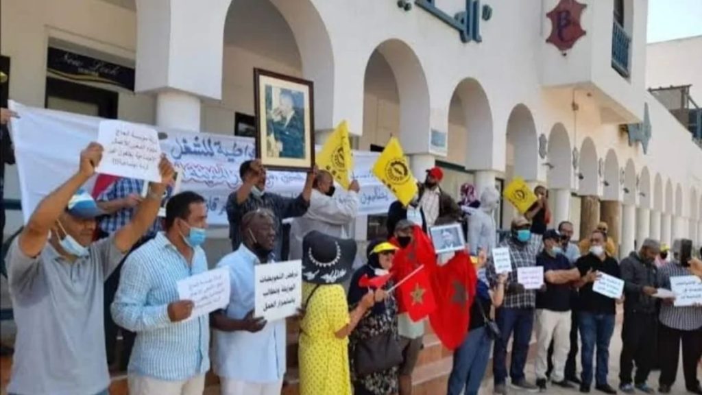 أكادير.. عمال «موكادور» يطالبون الحكومة بإنصافهم وتنفيذ أحكام قضائية