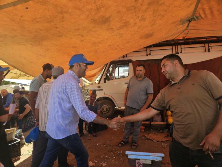 مرشح حزب الأحرار بالحسيمة كريم البوطاهري يواصل حملته الانتخابية من بني أحمد إمُوكزان