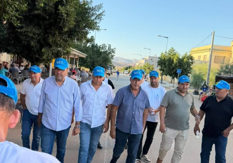 الحسيمة.. مرشح التجمع الوطني للأحرار يواصل حملته الانتخابية بجماعات الإقليم