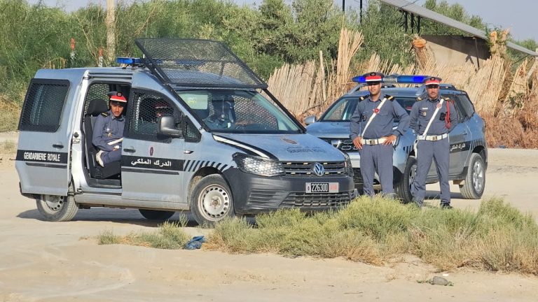 جرسيف.. الدرك يوقف شخصاً مبحوثاً عنه ويحجز كمية من الشيرا والكيف بدوار الجل