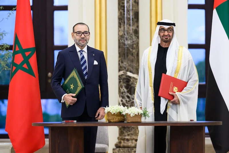 الملك يعزي رئيس الإمارات والشيخ محمد بن راشد في وفاة الشيخ أحمد بن راشد