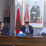 «البام» ينفي استفادة زوجة بنسعيد من صفقة طباعة ويلوح باللجوء إلى القضاء