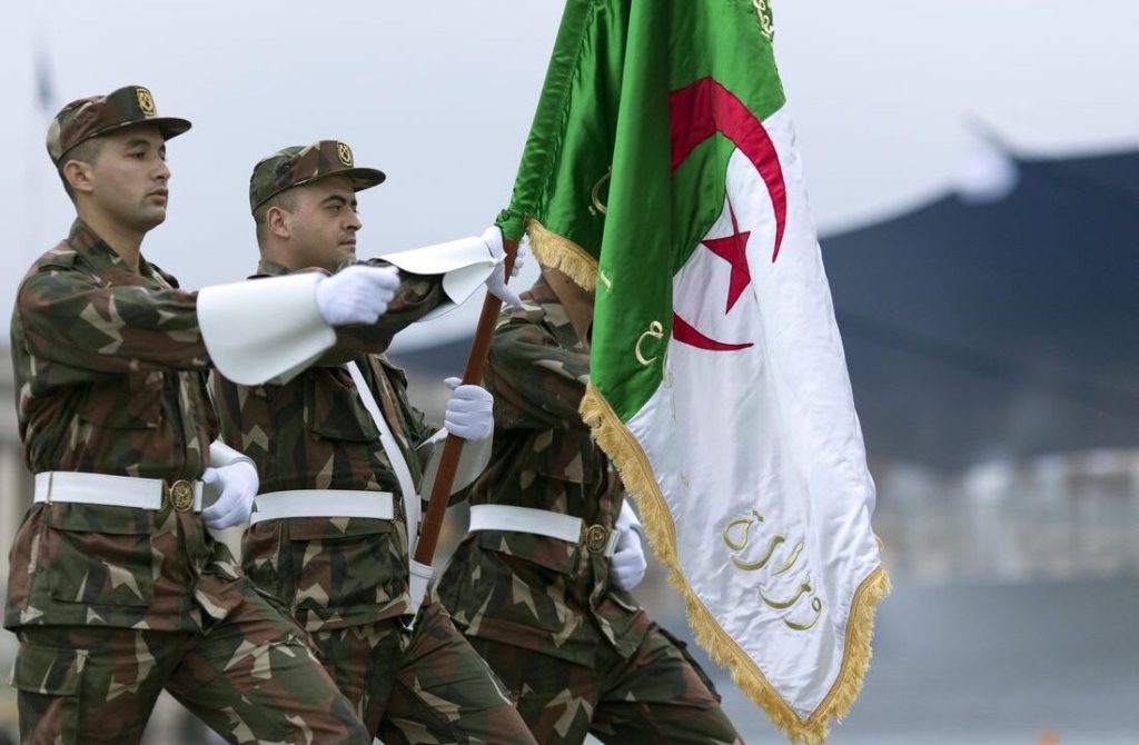 البرلمان الجزائري يصوت غدا الأحد على إرسال قوات عسكرية إلى الخارج