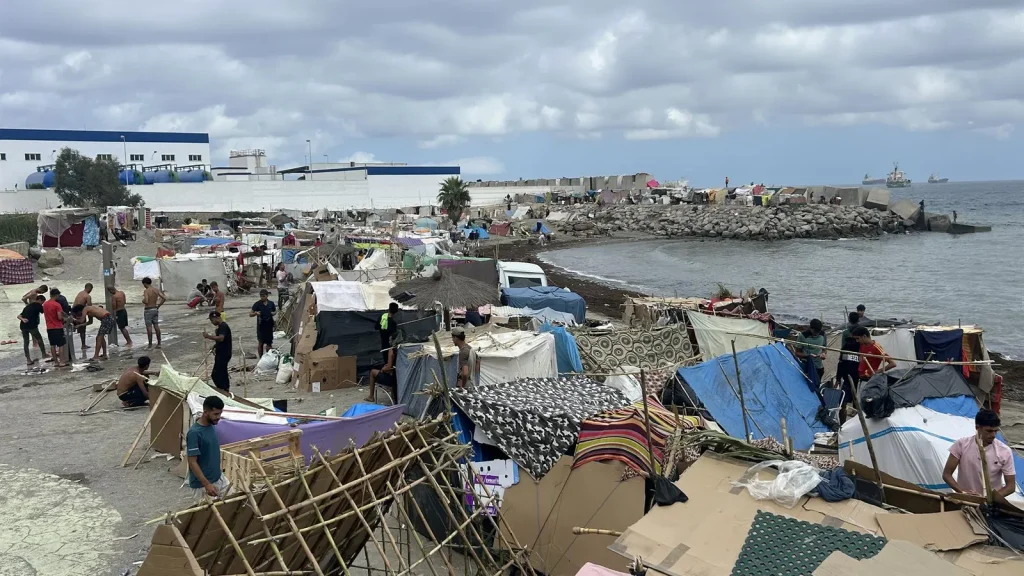 إسعاف شابة مغربية عُثر عليها في حالة حرجة بسبتة المحتلة