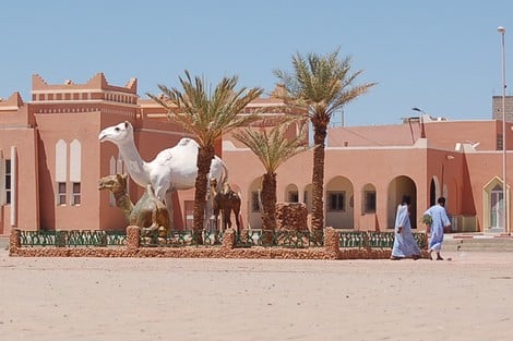 أسا الزاك.. رفع تسعيرة النقل إلى 60 درهماً تثير استياءً والبيجيدي يطالب بالتدخل