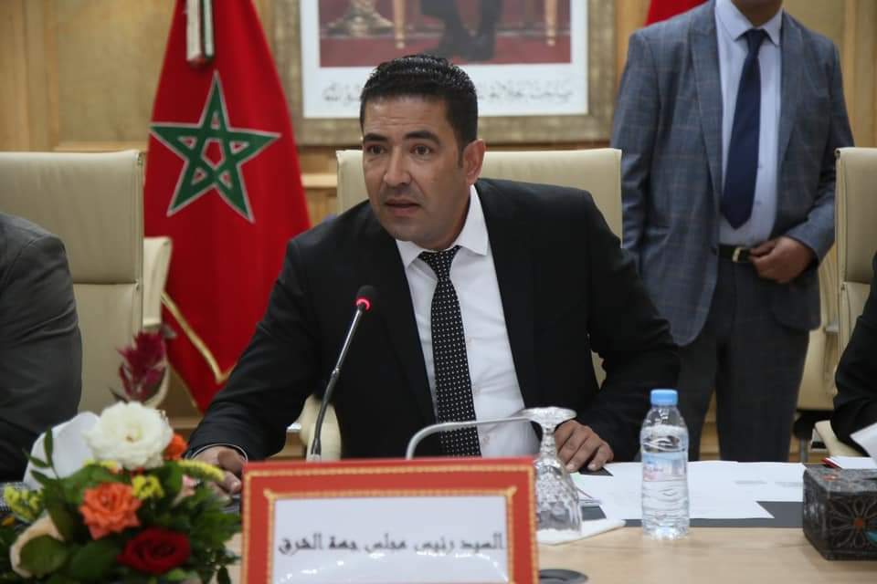 بوعرورو يجهز مرأباً في موريتانيا ويُبقي دوار أولاد عيسى بجرسيف خارج دائرة الكهرباء؟