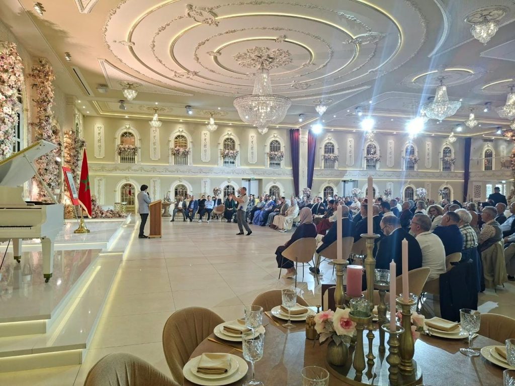 القنصلية العامة للمملكة المغربية بروتردام تنظم لقاءً تواصليًا مع فعاليات الجالية