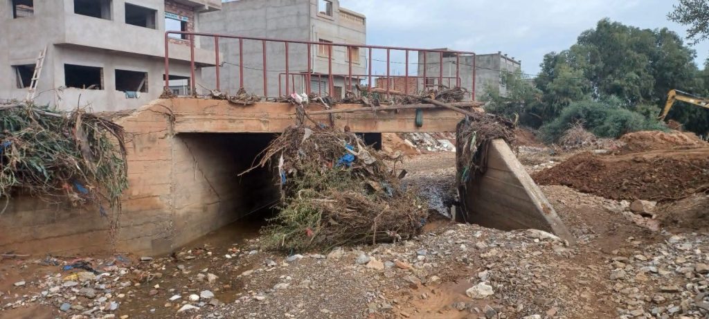 فيضانات بني بوعياش.. تسجيل أضرار مادية وتدخلات ميدانية لرفع مخلفات الأمطار
