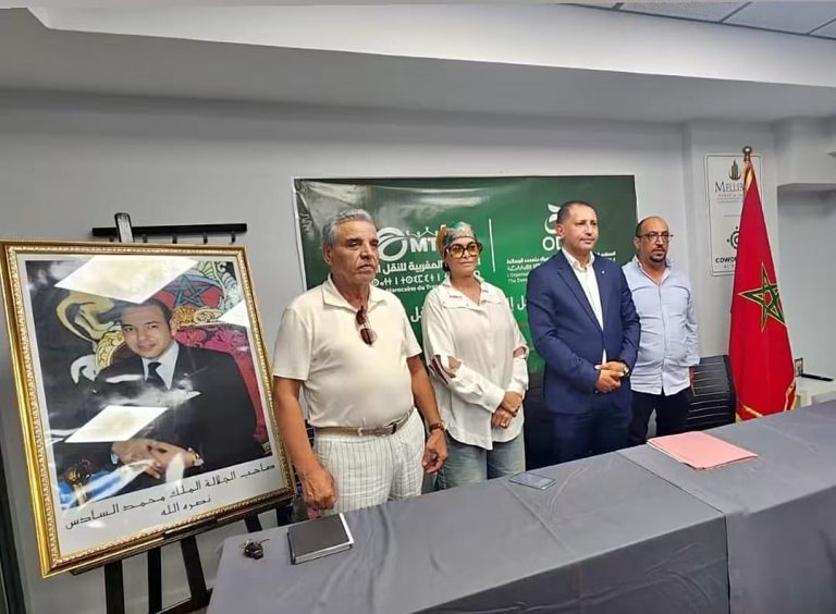 مقاولات النقل السياحي بالمغرب تحذر من الإفلاس وتطالب بخطة إنقاذ عاجلة