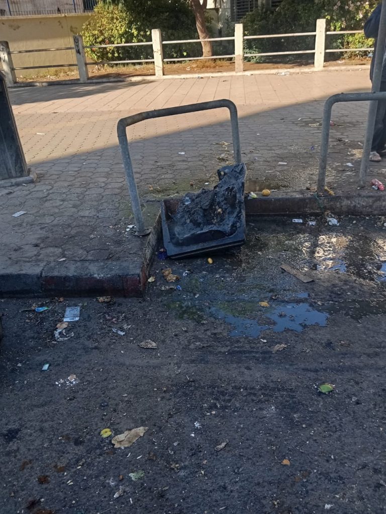 النظافة بسطات...«البُوعارة» ينثرون الأزبال ومجهولون يحرقون الحاويات